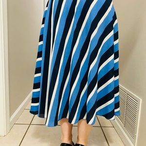 BLUE WHITE BLACK stripes skirt 🔹▫️▪️